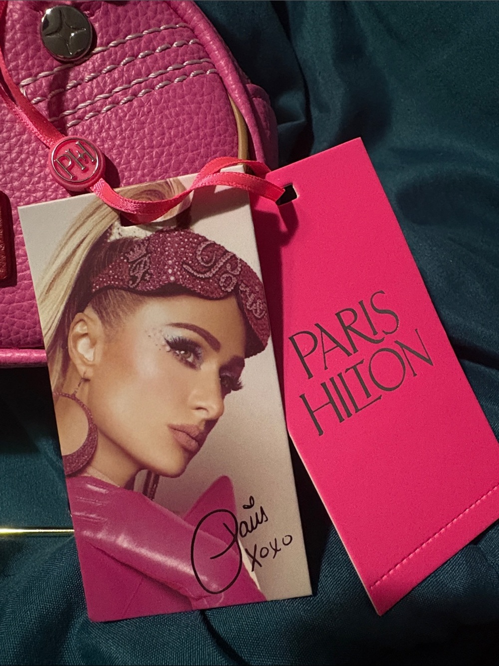 Paris Hilton - NWT '11' Mini Dome Handbag Bubblegum Pink -viral - Picture 2 of 9
